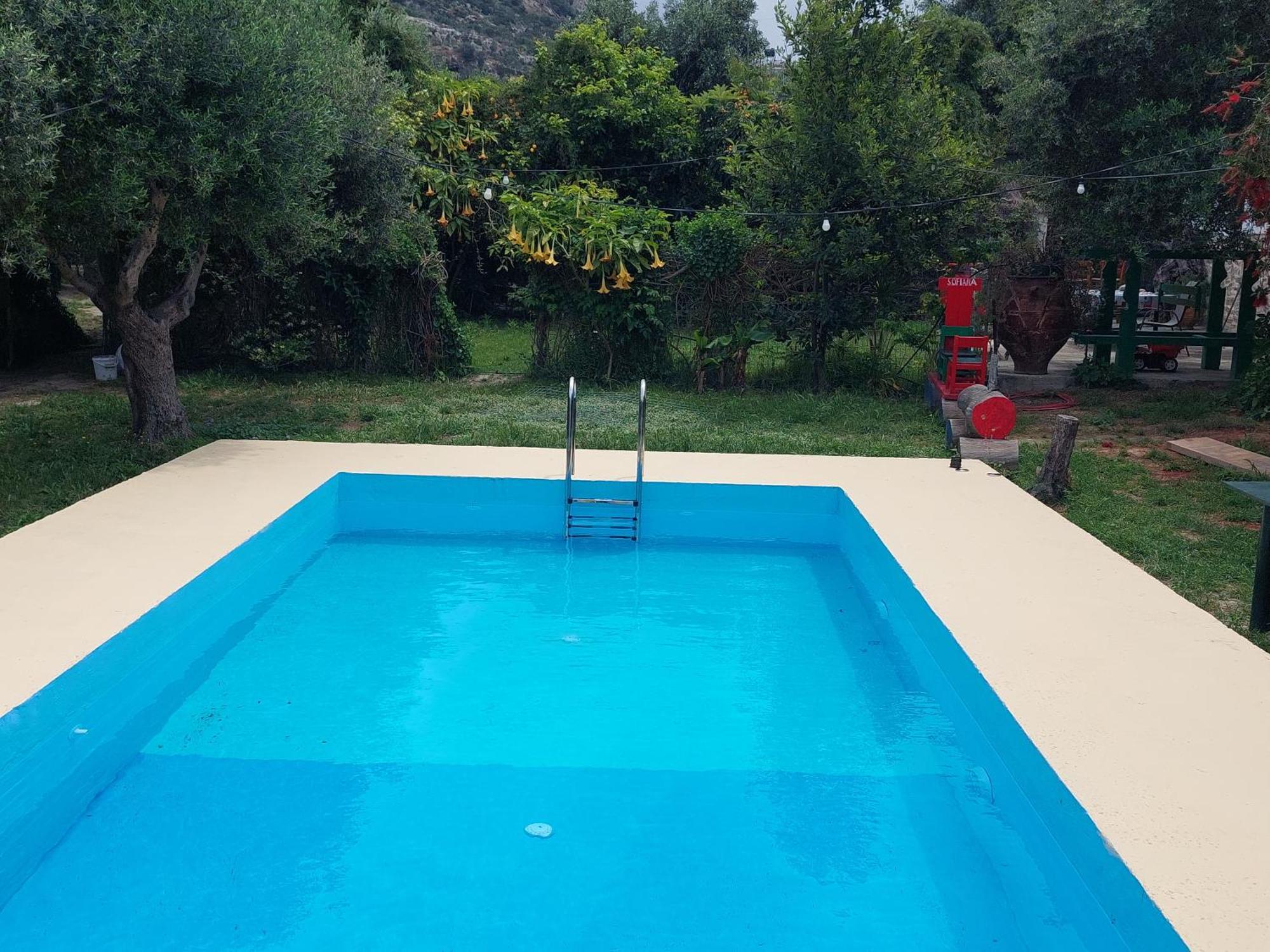 Sofiana'S Garden Retreat With Private Pool Daire Dhrapaniás Oda fotoğraf