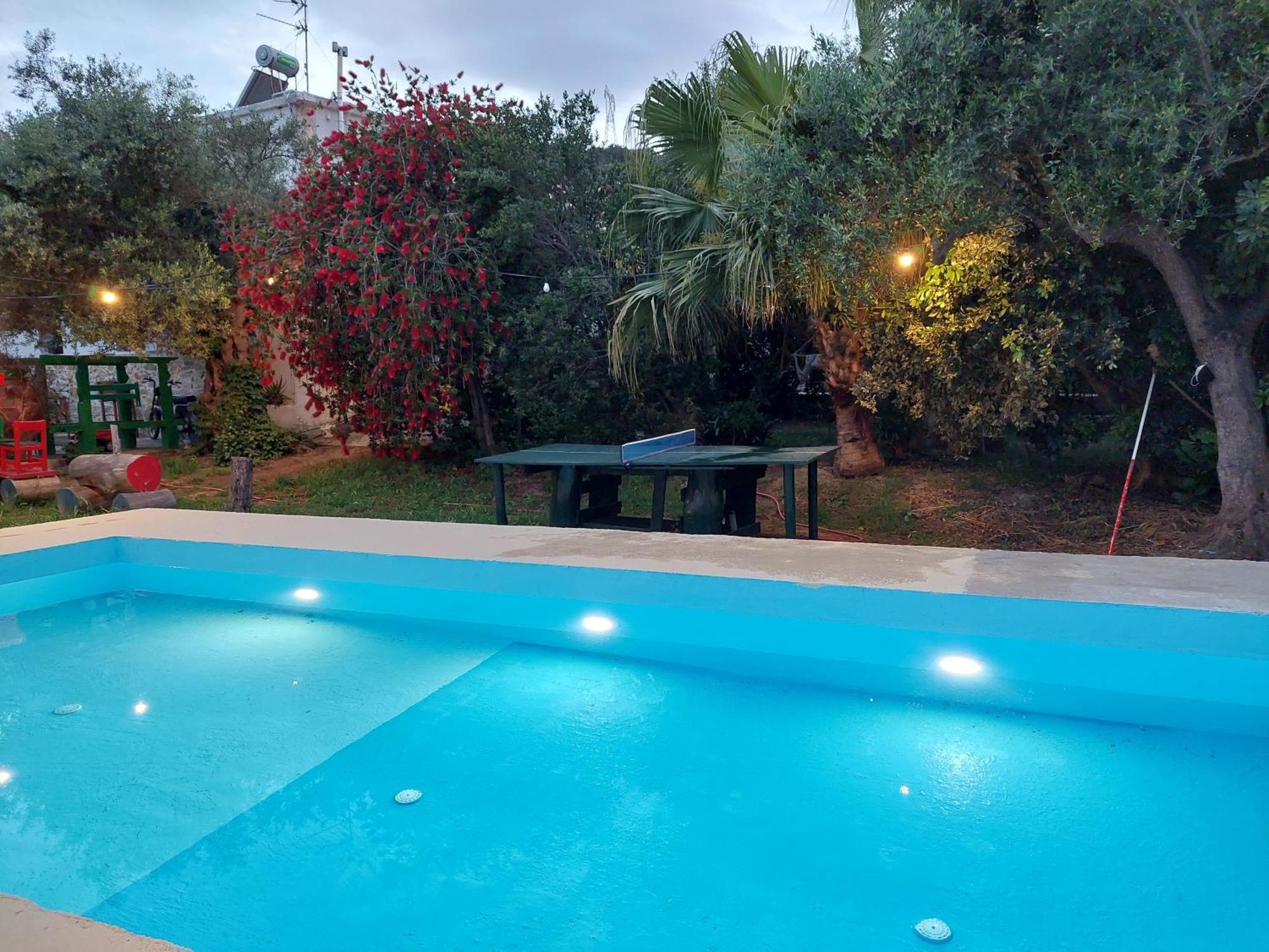 Sofiana'S Garden Retreat With Private Pool Daire Dhrapaniás Oda fotoğraf