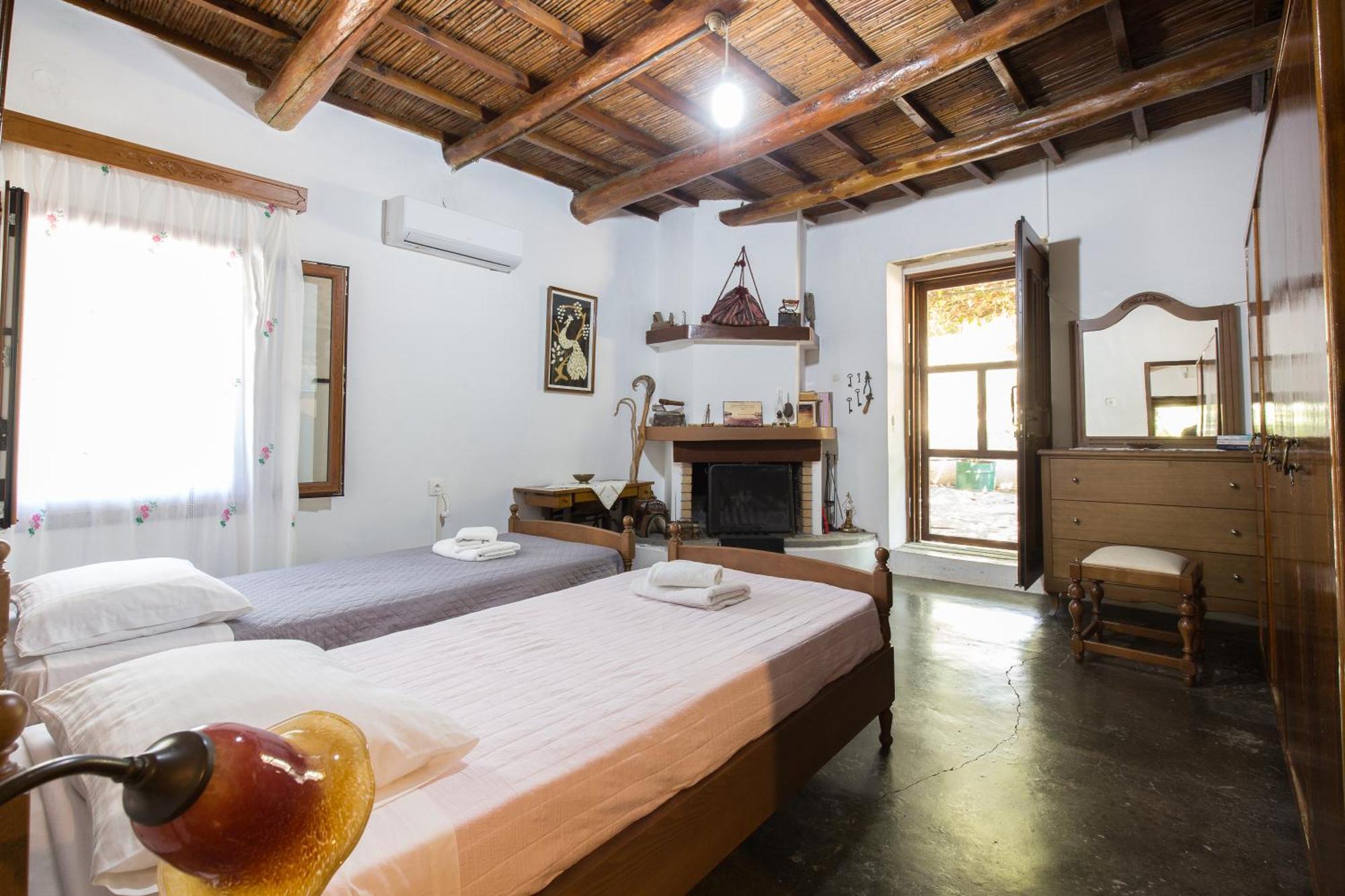 Sofiana'S Garden Retreat With Private Pool Daire Dhrapaniás Dış mekan fotoğraf