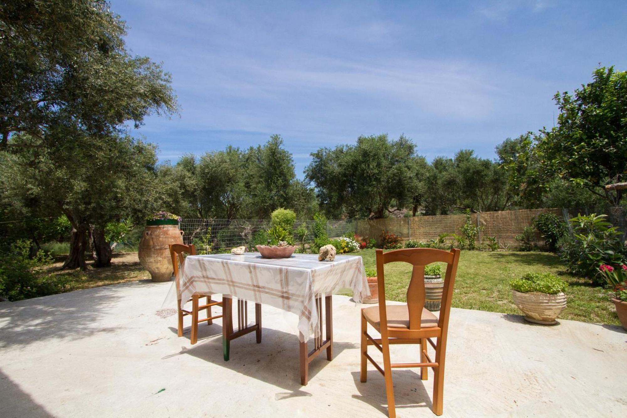 Sofiana'S Garden Retreat With Private Pool Daire Dhrapaniás Dış mekan fotoğraf